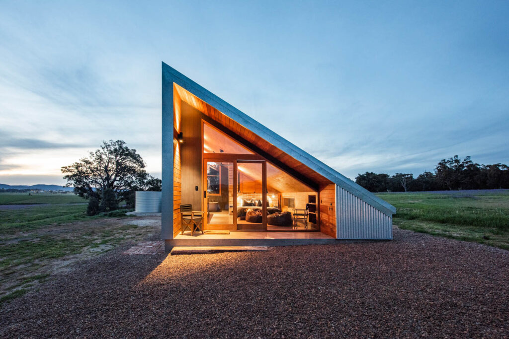 Gawthorne's Hut / Mudgee / Cameron Anderson Architects - TinyHouseZine