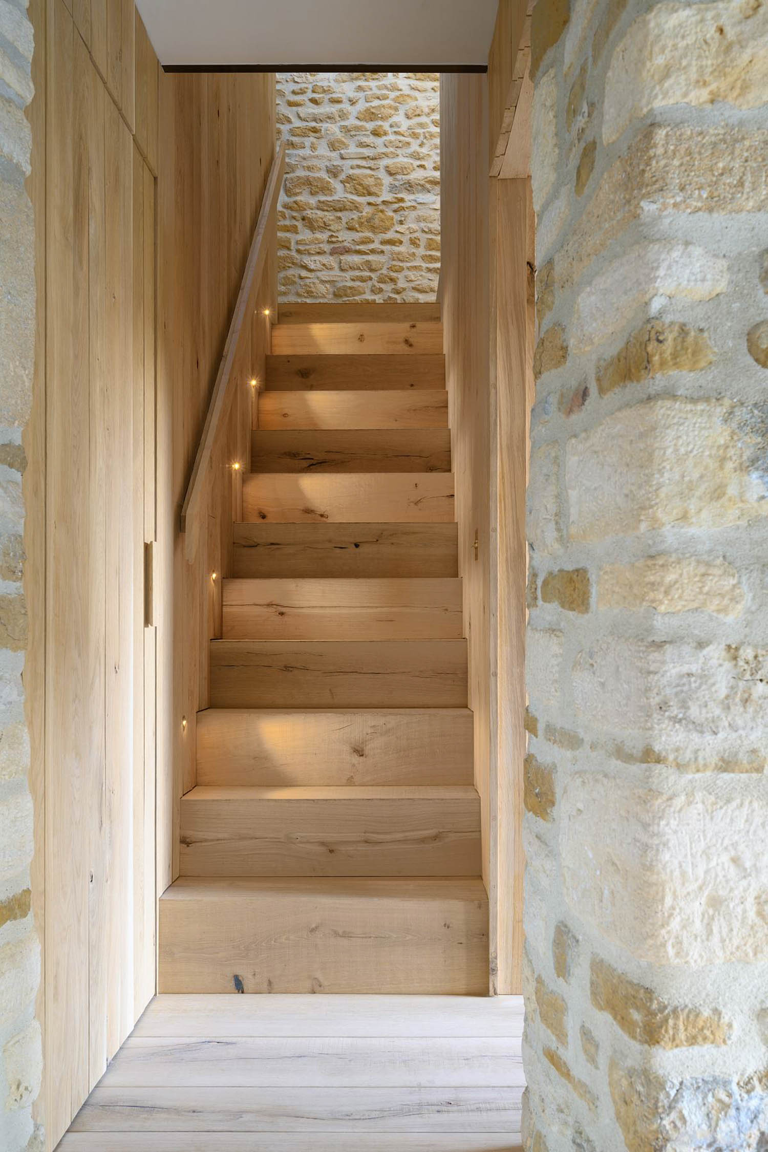 stair Cotswolds Cowshed / Gloucestershire, Gb / Design Storey