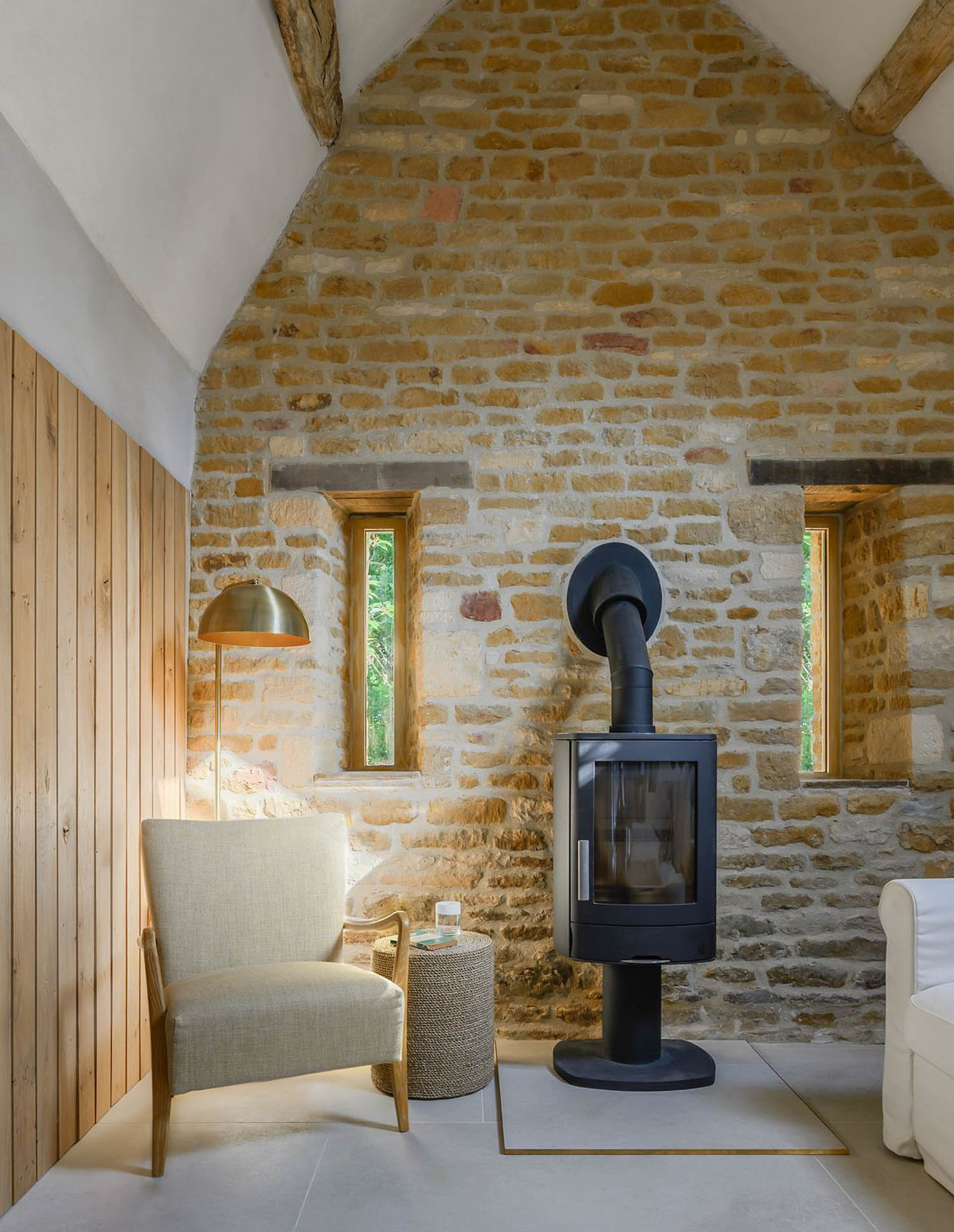 interior Cotswolds Cowshed / Gloucestershire, Gb / Design Storey