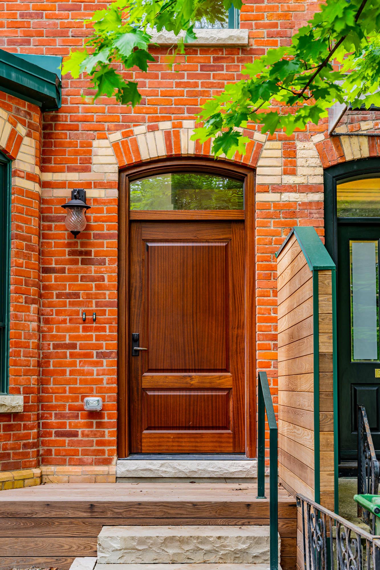 facade Project-Bellevue-Toronto-ZZ